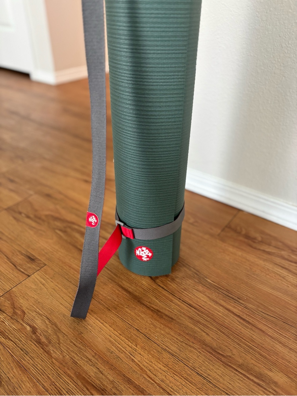 manduka Dark Green Yoga Mat with Carry Strap - Picture 5 of 5